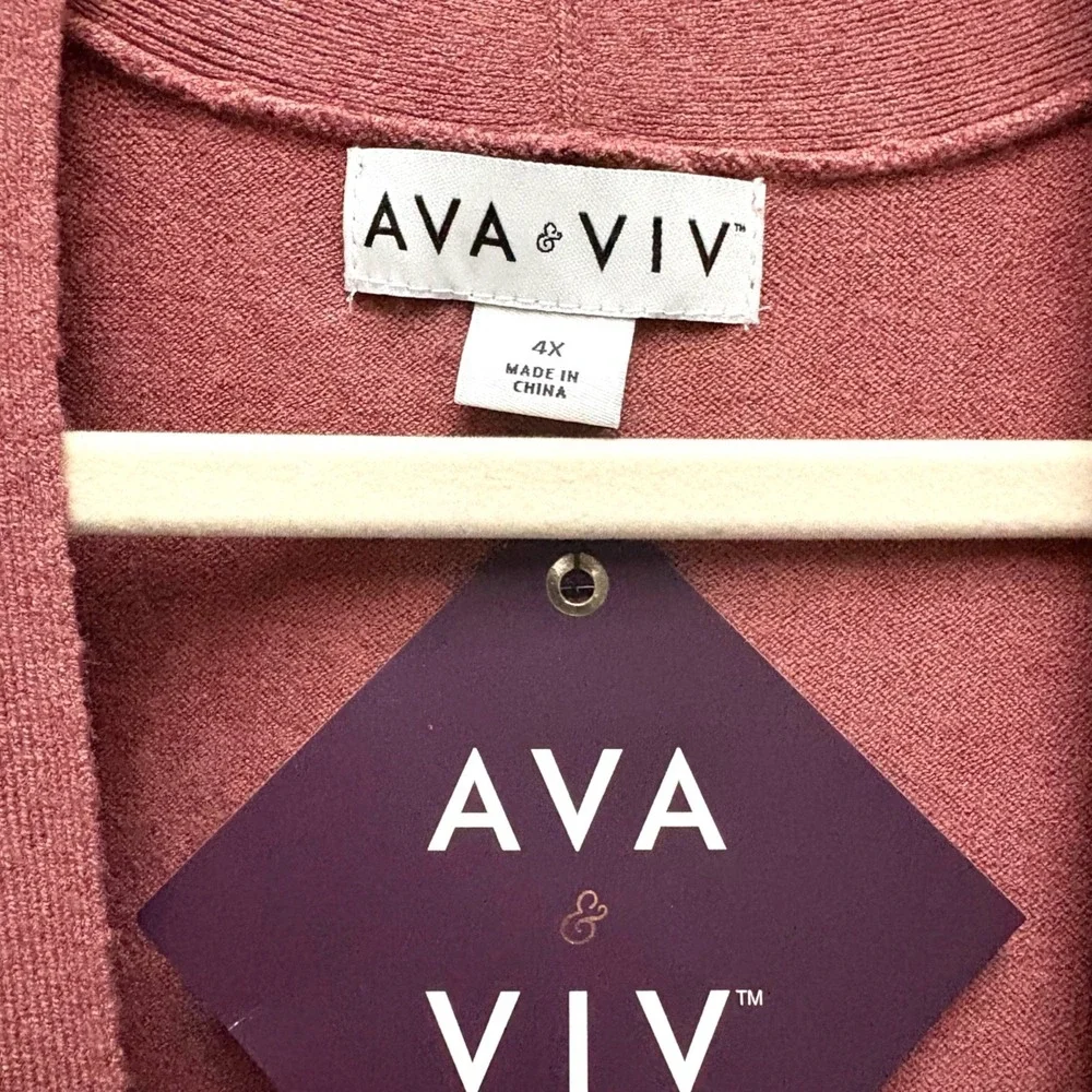 Ava & Viv new ava